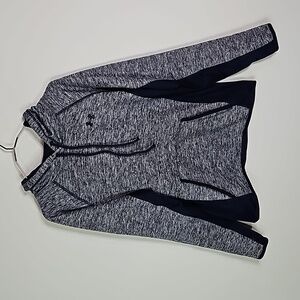 Under Armour small loose fit heatgear hoodie